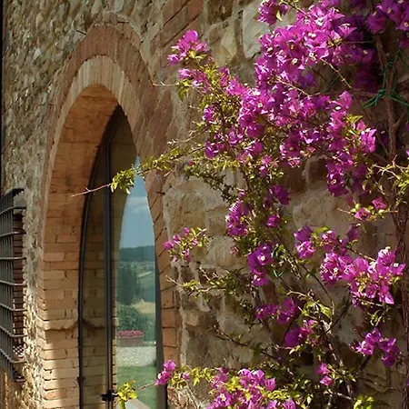 Macinello Vakantieboerderij Montefiridolfi
