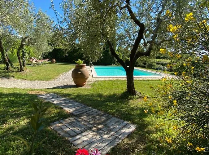 Macinello בית חווה Montefiridolfi